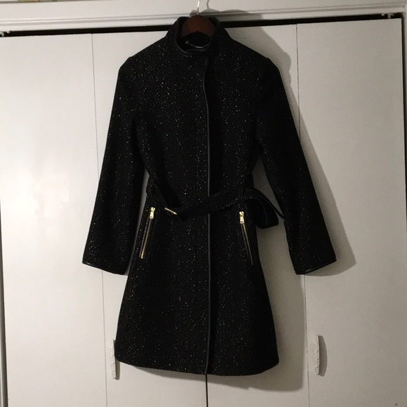 Vince Camuto Jackets & Blazers - Vince Camuto Belted Coat
